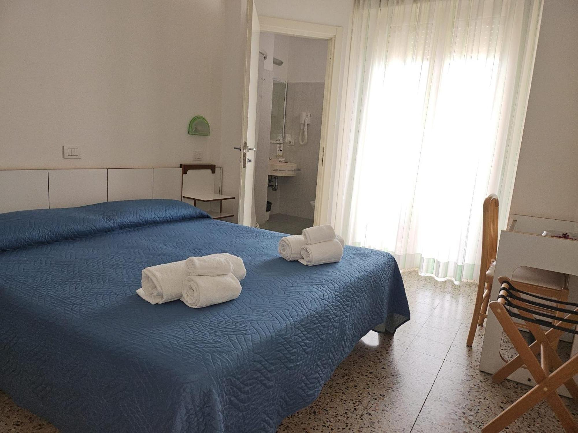 Hotel Villa Rosa Misano Adriatico Kültér fotó